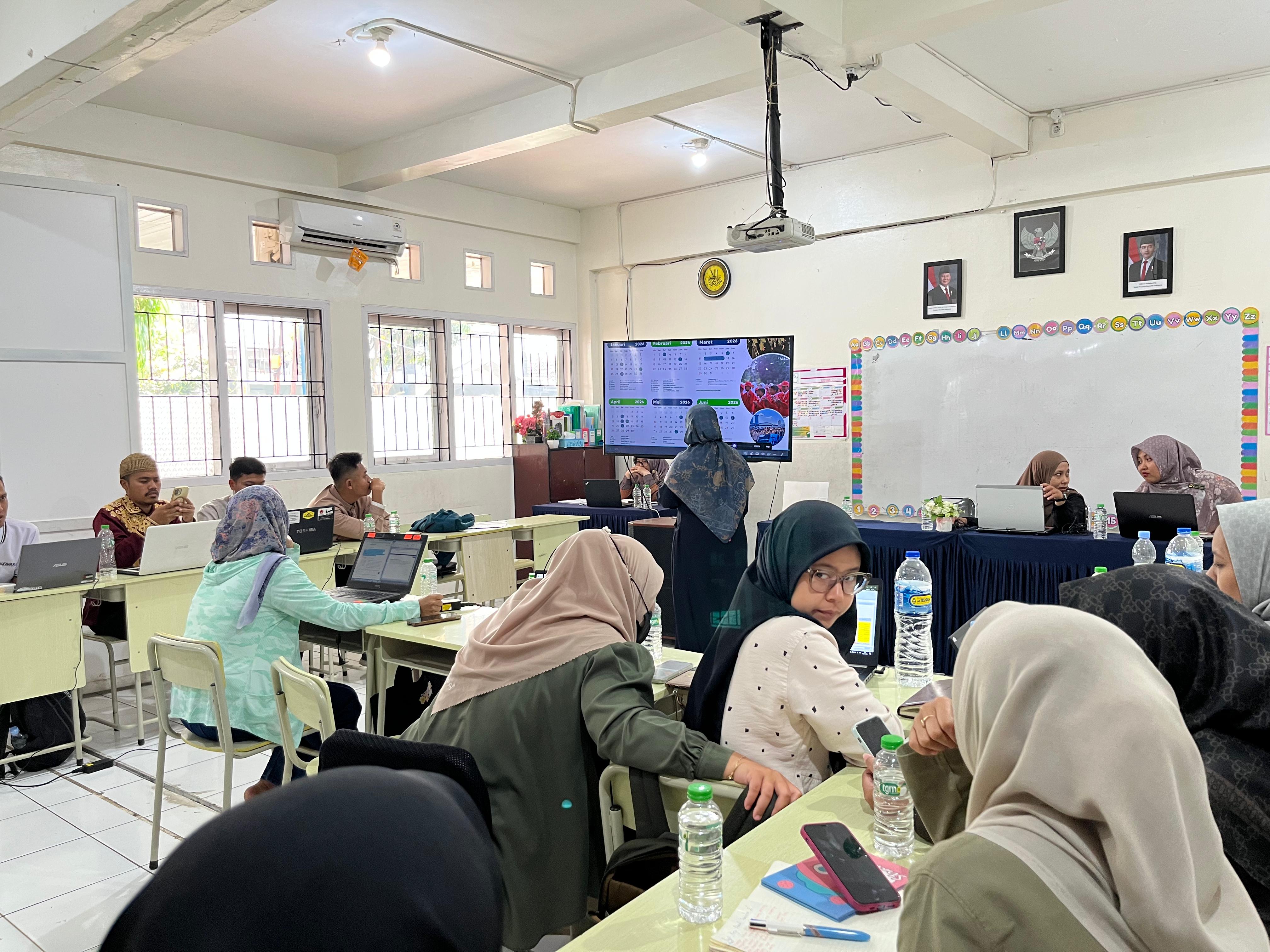 RAKER SEMESTER 2